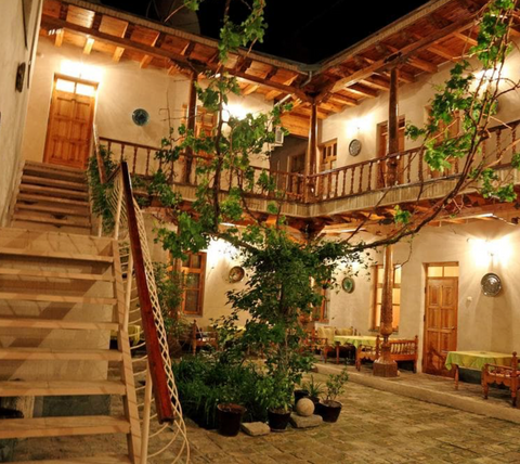 Salom Inn